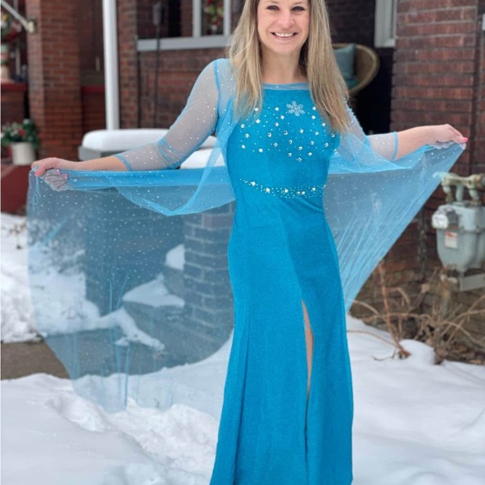 Elegant Blue Gown with Sheer Sleeves